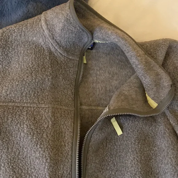 Grey Patagonia fleece - Picture 4 of 5